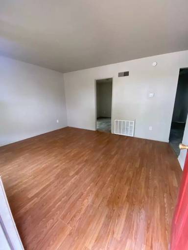 Main picture of 6149 6151 Garfield Ave