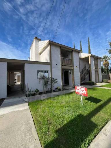 Main picture of 1301 S Court St