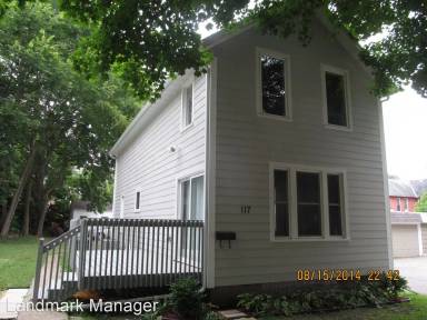 Main picture of 117 Grove St