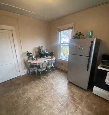 Main picture of 145 Lorentz Street - 3