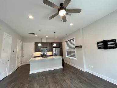Main picture of 510 Vernon Cir