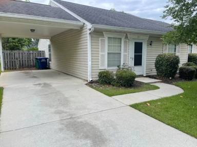 Main picture of 301 Merlot Pl