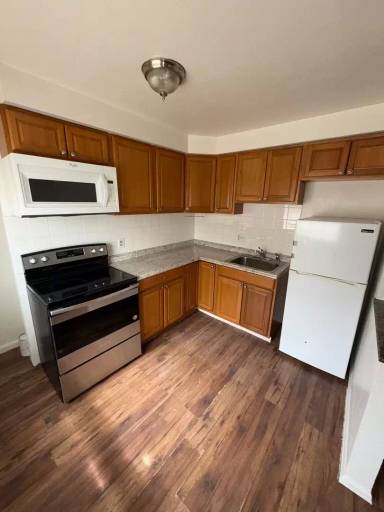 Main picture of 3839 S Knox Ct