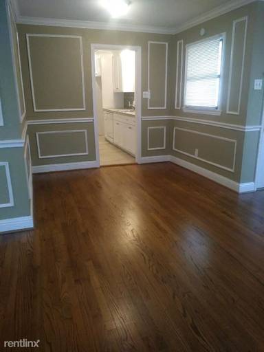 Main picture of 406 E Carolyn Dr