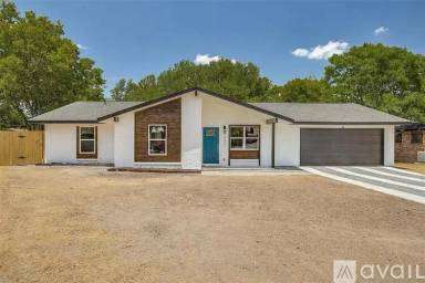 Main picture of 3014 Val Dr