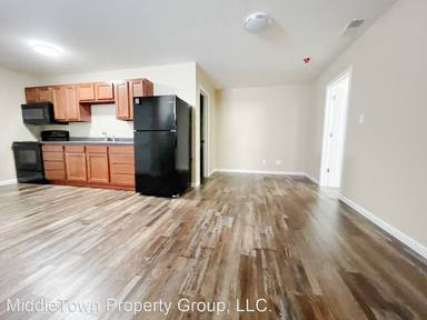 Main picture of 1125 S Walnut St