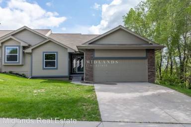 Main picture of 19621 Marinda St