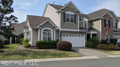 Main picture of 604 Courthouse Dr