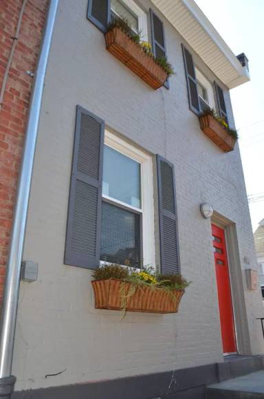Main picture of 4400 Davison St
