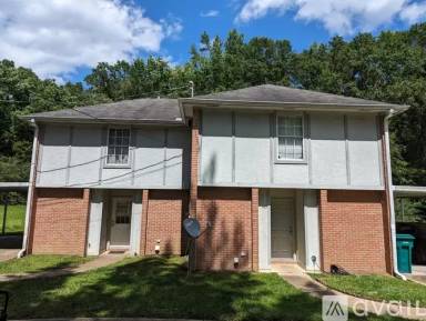 Main picture of 138 McNeece St