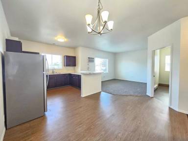 Main picture of 6061 N Wiscomb St