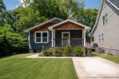 Main picture of 805 Rison Ave NE