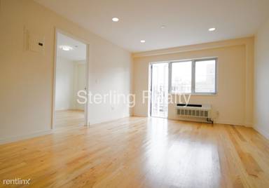 Main picture of 2315 Astoria Blvd