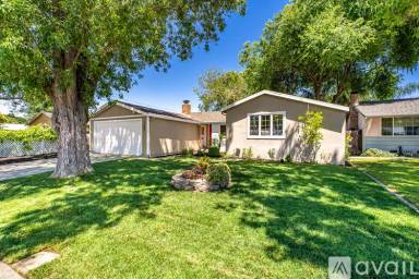 Main picture of 1254 Linden Dr