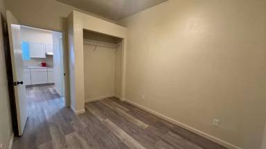 Main picture of 493 N Alta Ave