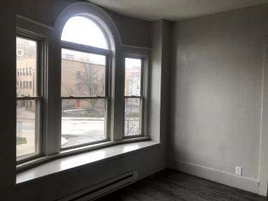 Main picture of 121 Liberty Pole Way