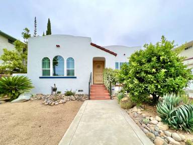 Main picture of 4476 Bancroft St