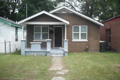 Main picture of 1312 Golden St