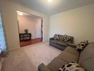 Main picture of 621 Rose Laurel Ct