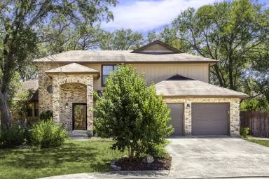 Main picture of 14907 Sylvan Woods
