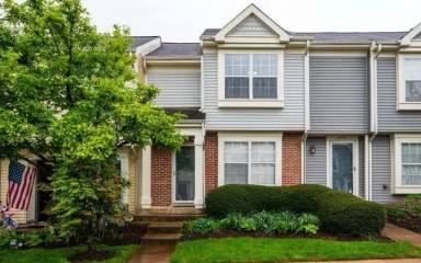 Main picture of 46709 Atwood Sq