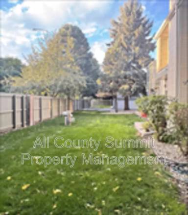 Main picture of 3435 S Ammons St