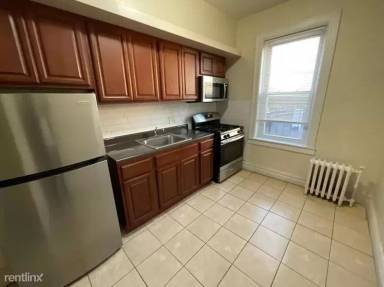 Main picture of 115 Fairview Ave