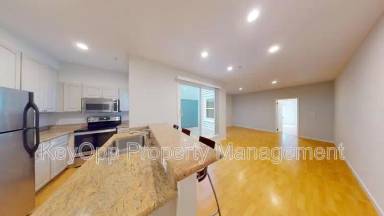 Main picture of 481 Clementina St