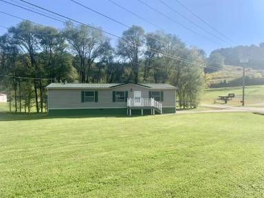 Main picture of 410 Harbour Ln