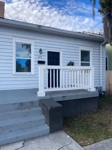 Main picture of 671-673 W 34th St