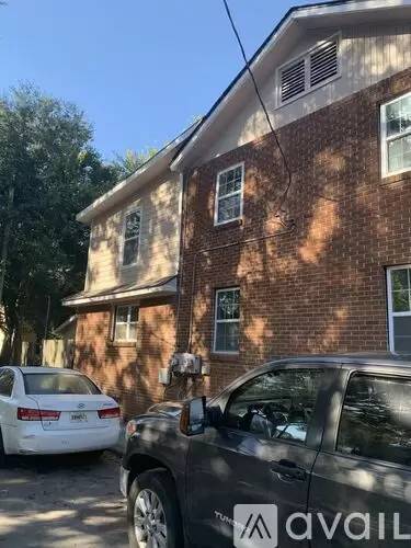 Main picture of 1147 Graydon St