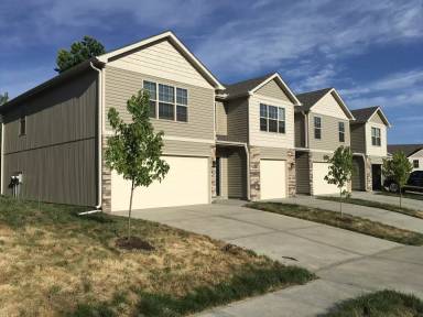 Main picture of 1405 NE Mary Ct