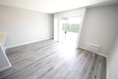 Main picture of 3128 Overland Ave