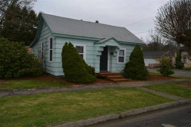 Main picture of 1606 Ash Ave