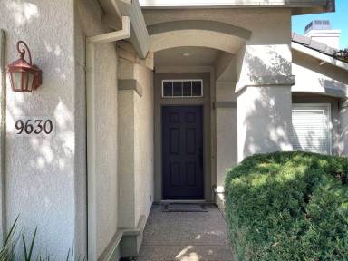 Main picture of 9630 Flame Tokay Way