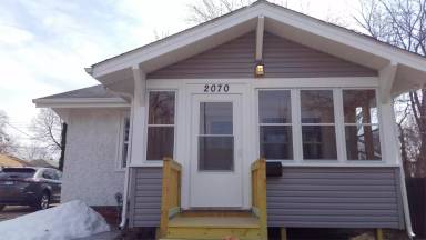 Main picture of 2070 Manitou Ave