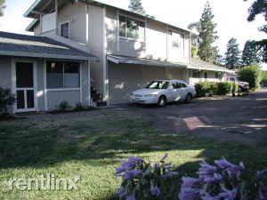 Main picture of 918 Temple Ave