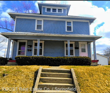 Main picture of 912 1/2 Homestead Ave