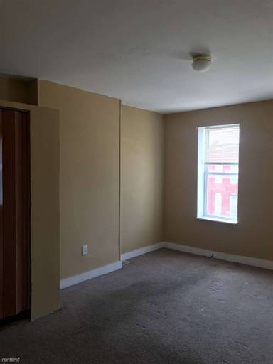 Main picture of 2026 Walbrook Ave