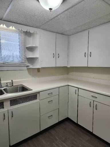 Main picture of 684 Justus Blvd