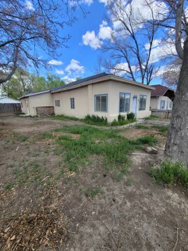 Main picture of 430 13th St