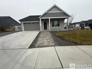 Main picture of 303 Emerald Ave