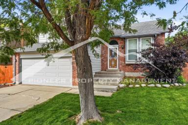 Main picture of 9753 Independence St
