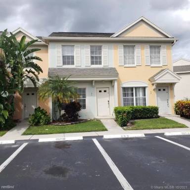 Main picture of 50 Whitehead Cir