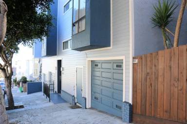 Main picture of 1885 Turk St