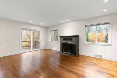 Main picture of 9702 SW Brookside Dr