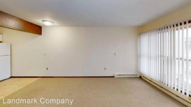 Main picture of 26560 W Pine St