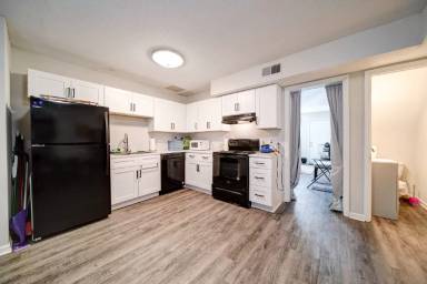 Main picture of Arlington Village Townhomes