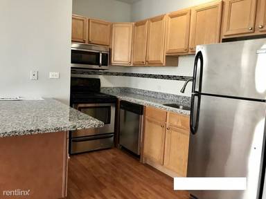 Main picture of 3631 W Dickens Ave