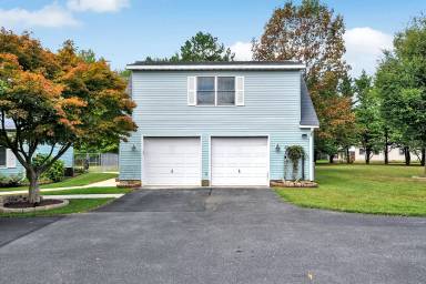 Main picture of 1049 Yoder Dr